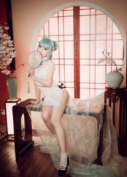 肉感小向美奈子一区二区_DVDHD高清在线观看