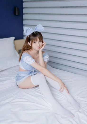 在线亚洲精品国产波多野结衣_720高清在线观看