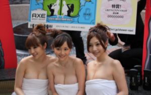 泰迪熊2高清免费完整版在线观看_BD韩语神马影院手机在线