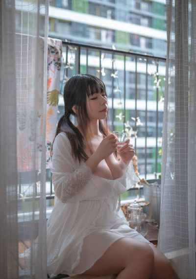 动漫精品成人片一区在线观看_免费观看完整版下载
